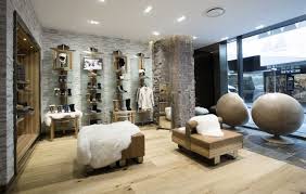 Ugg Australia Flagship Store By Coma Melbourne Australia Retail Design Blog Ugg Australia Warm Interior Melbourne Australia