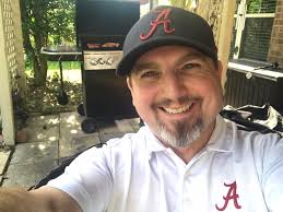 Hey y'all! Lived in Nashville all of my life, just branching out to meet  new peeps!