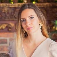 100+ profili według frazy „Elena”