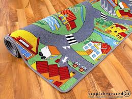 Bei www.teppich.com ihr zuverlässiger vertrauenshändler für seidenteppiche, perserteppiche und orientteppiche. Snapstyle Kinder Spiel Teppich Little Village Grun In 24 Grossen Spielzeug Test 2021