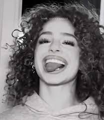 she got that rich girl L.A vibe 😛 @Eliana Kalogeras |TAGS #foryoupage❤️❤️  #videoviral #kalogerasisters #videostar #videostarpro💘 #vsp #fyp #vspedit  #elianakalogeras @demitrakalogeras @sundaykalogeras ...