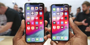 To answer this, i'd go and borrow a plus model iphone from as for whether the iphone xs max as an individual product is worth it i would be inclined to say no. Reasons To Buy Iphone Xs Instead Of Iphone Xs Max