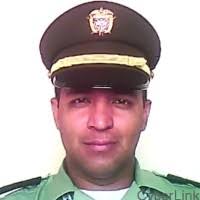 30+ perfiles de «Camilo Medrano»