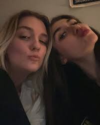 Evie Fox (@eviefox_) • Instagram photos and videos