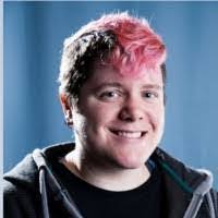 Dawn Strohl's Instagram, Twitter & Facebook