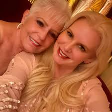 Kimberly Anne Byers (Personal) (@kimbyers) · Instagram 照片和视频