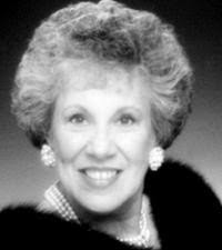 Leslie Tisdale's Instagram, Twitter & Facebook