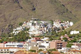 It was founded as club de deportes la calera on 26 january 1954. La Calera Markt Auf Gomera Kanaren Fototapete Fototapeten Rennen Kleinstadt Siedlung Myloview De