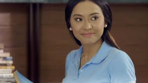 While beloved by the diehard duterte supporters (dds), she is much reviled by those who are critical of president rodrigo duterte, with good reason and hard evidence. Mocha Uson To Play Journalist In New Movie Coconuts Manila