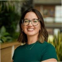 Stephanie Giannetti's Instagram, Twitter & Facebook