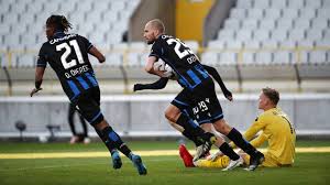 Hij is een van een drieling die werd geboren toen zijn moeder 26 weken zwanger was. Ki7n Rzvrvdn9m