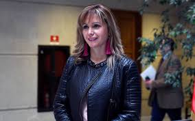 Check spelling or type a new query. Esposo De Cathy Barriga Destaca Que Ella Le Puede Ganar A Cualquiera En Una Eleccion Presidencial Politica 24horas