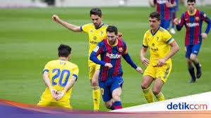 M.ter stegen, g.pique, c.lenglet, j.alba, s.dest, s.busquets, pedri, f.de jong, o.dembele, l.messi, a.griezmann cadiz: Paiekr2zcjpsam
