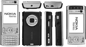 Hardware specs age fast, but nokia was really leading the field in terms of functionality and it took the competition a long time to match the n95 on paper. Nokia N95 Technische Daten Test Review Vergleich Phonesdata