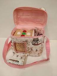 Was für uns kinder der 80er der kasettenrecorder war, das ist für die kids heute die toniebox. T Bag Tasche Z B Fur Die Toniebox Musikwurfel Mit Lautsprecheroffnung Hampelmann Design Handgenahtes T Nahen Tasche Nahen Schnittmuster Taschen Nahen