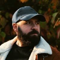 20+ profils pour “Colangelo”