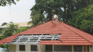 Cek harga atap rumah 2021 di depo bangunan | atap upvc, seng fiber penutup pagar, atap gelombang. Harga Atap Murah Selain Asbes Paling Murah Jual Genteng Metal Roof Lapis Pasir Berpasir Murah
