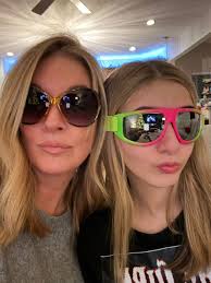 When your younger cousin aka first born becomes a grown man with a family  expect nice gifts 🤗 my big grown baby bought me some RayBan Meta glasses  for Christmas and my