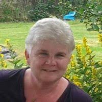 Bonnie Twomey's Instagram, Twitter & Facebook