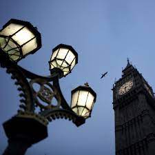 صباح الخير من بي بي سي عربي هنا لندن بالصور لندن بريطانيا photo by christopher furlong getty images instagram posts instagram lamp post
