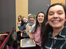 Melissa Dunphy (@TheRealMel_D)