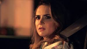 Rachael Leigh Cook talks 'Spirit Halloween'