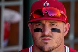 Angels preseason capsule: Mike Trout's move to RF in focus
