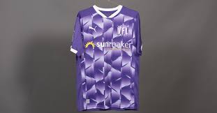 Das einzige, was etwas stört, ist der trikotsponsor, finde ich. Das Getragene Vfl Osnabruck Trikot Von Ulrich Taffertshofer