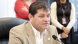 Comisión de la Salud hace un llamado a informarse del contenido del COS