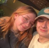 2 "Anna Mons" profiles