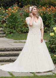 Pin Op Curvy Brides