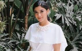 Recipe for thin sliced bone in pork.chops / baked. Model Baju Naysila Mirdad Difilm Inspirasi Busana Kondangan Yang Simpel Dan Feminin Ala Naysilla Mirdad Stylo Unggah Ini Naysila Mirdad Dapat Ucapan Selamat Menikah