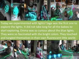 Fun With Lights The Nest Nursery School Childrens Learning Light Experiments Nursery School