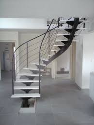 Escalier Metallique Nantes Loire Atlantique Escalier Metal Bois Acier Sur Mesure Fer 44 Vendee 85 Escalier 2 4 Tou Escalier Metallique Escalier Escaliers Metal