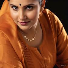 pearlyandthinaahfanspage so no more singles , Jason too hot to handle  today.