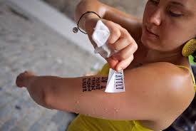 Maria revealing her @Tattly.