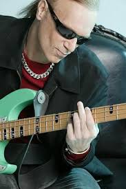 Billy Sheehan to host exclusive ICMP Masterclass
