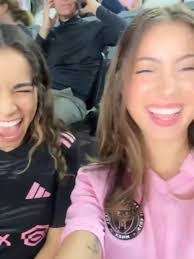 Janice Brazil's Instagram, Twitter & Facebook