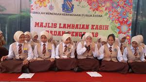 Asia junior marching band championship 2017 drumline tessaban 1 thailand part 2. Dikir Puteri Pengawas Smk P Raja Zarina Youtube