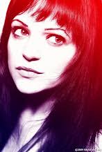 Ultragrrrl: MEET ME IN THE BATHROOM