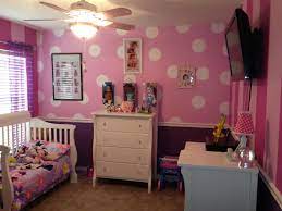 Pin By Harleyconanpetebilt On Beds Minnie Mouse Bedroom Minnie Mouse Room Decor Toddler Rooms
