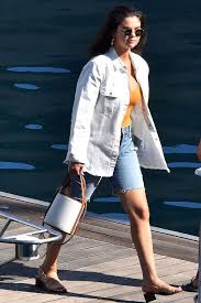 Selena Gomez Is Here To Sell You On Summer S Most Controversial Denim Trend Selena Gomez Style Summer Selena Gomez Outfits Denim Trends