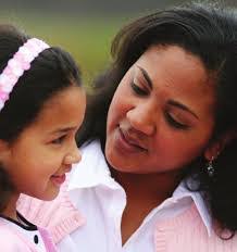 Yasmine Issa's Instagram, Twitter & Facebook