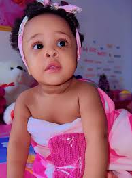 Tamara's Special Free Performance for Fans