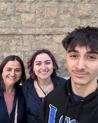 bella bennett (@lotteryorsomthn) • Instagram photos and videos