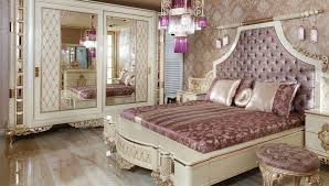 Luks Zumrut Klasik Yatak Odasi Yatak Odalari