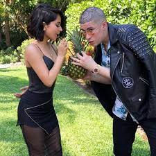 Mayores (transl. older) is a song by american singer becky g and puerto rican rapper bad bunny. Stream Becky G Mayores Joker Remix Ft Bad Bunny By Joker Club Bang Listen Online For Free On Soundcloud