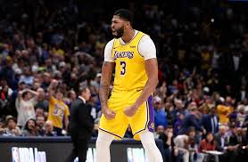 Los angeles lakers, miami heat, denver nuggets, boston celtics could be hurt by december now that the los angeles lakers are champions again, the pressure is on to now build a dynasty under. Los Angeles Lakers Star Anthony Davis At Lambeau To Cheer Packers