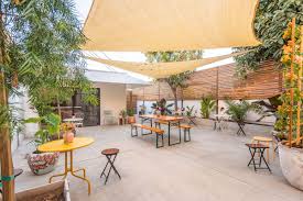 See more ideas about house design, home, outdoor dining. Here Are All Of La S New Outdoor Dining Rules To Follow Starting Today Eater La