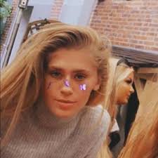 Evie Gordon (@evie_g1)